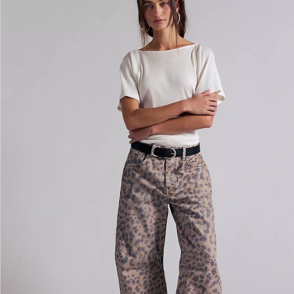 We The Free Good Luck Leopard Barrel Leg Jeans in Brown Sugar - Picture 2 of 10